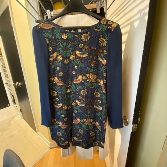 Club Monaco silk dress, size 0 - Picture 3 of 3